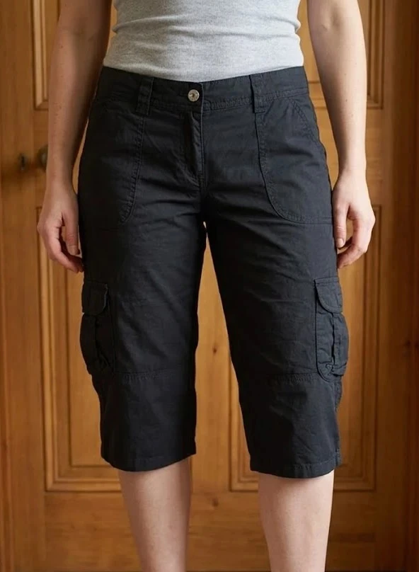 Bermuda taille 42 noir marque Tissaia neuf en coton